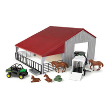 John Deere 1:32 weathered barn play set, John Deere, Hinterland