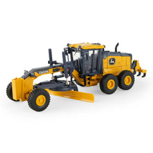 John Deere 772 P-Tier motor grader 1:50 Prestige Collection, John Deere, Hinterland