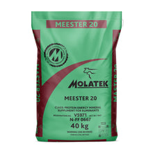 Green and red bag of Meester 20 protein energy mineral supplement for ruminants by Molatek.