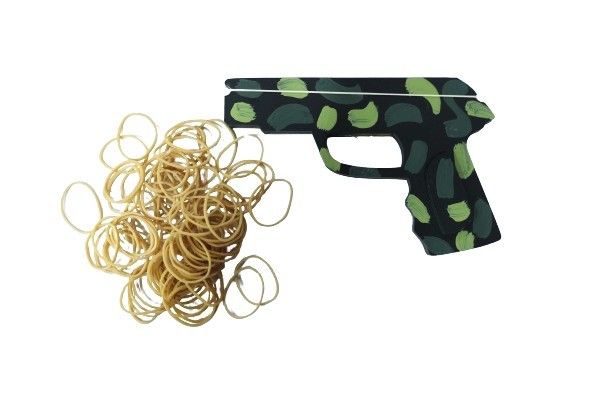 TOY REKKIE ROER CAMO WOODEN PISTOL GREEN – Hinterland