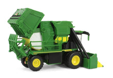 TOY COTTON PICKER CP770 1:64 JOHN DEERE