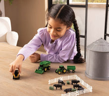 John Deere 1:64 grain bin playset with cattle, tractor and combine, John Deere, Hinterland